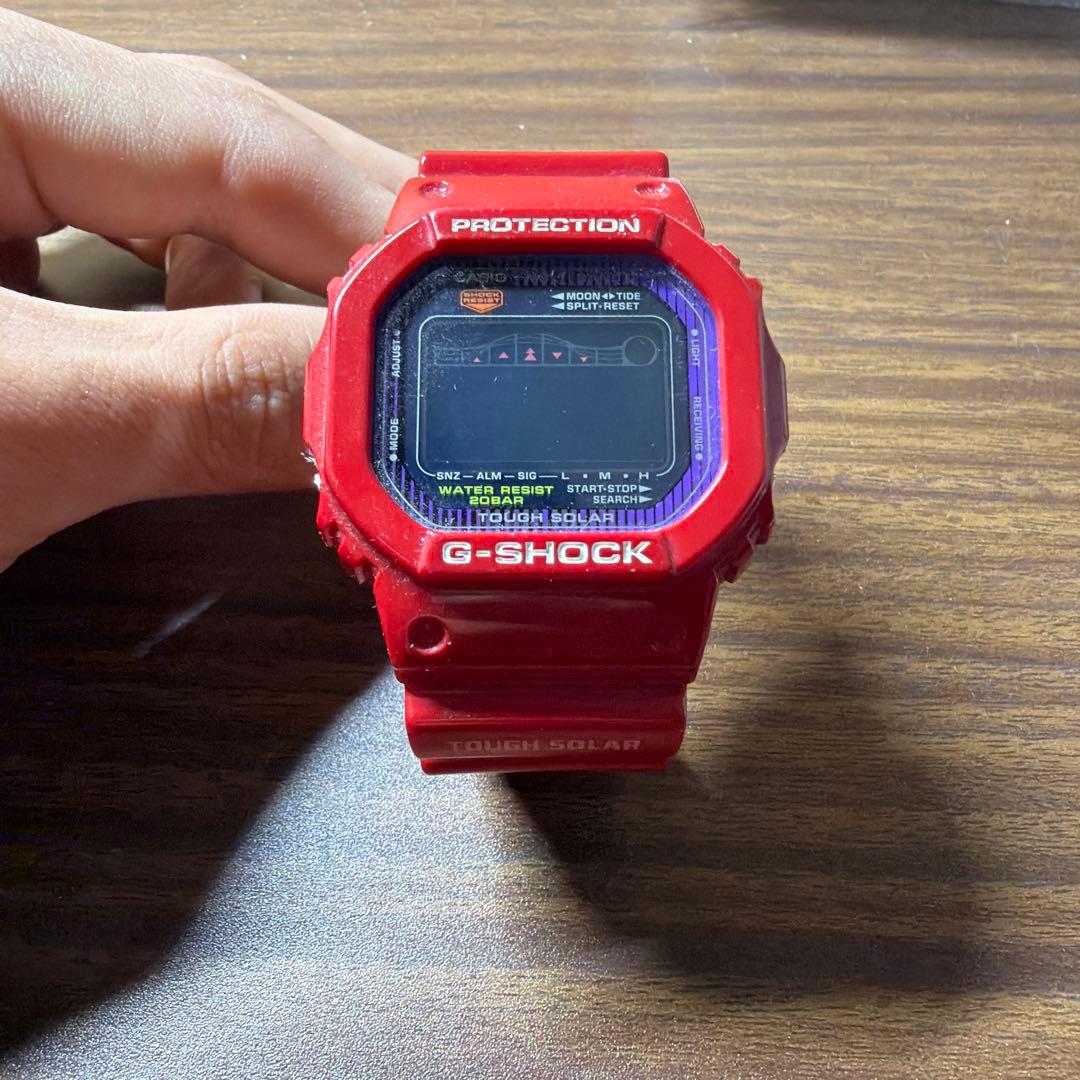 G-SHOCK レッド 腕時計