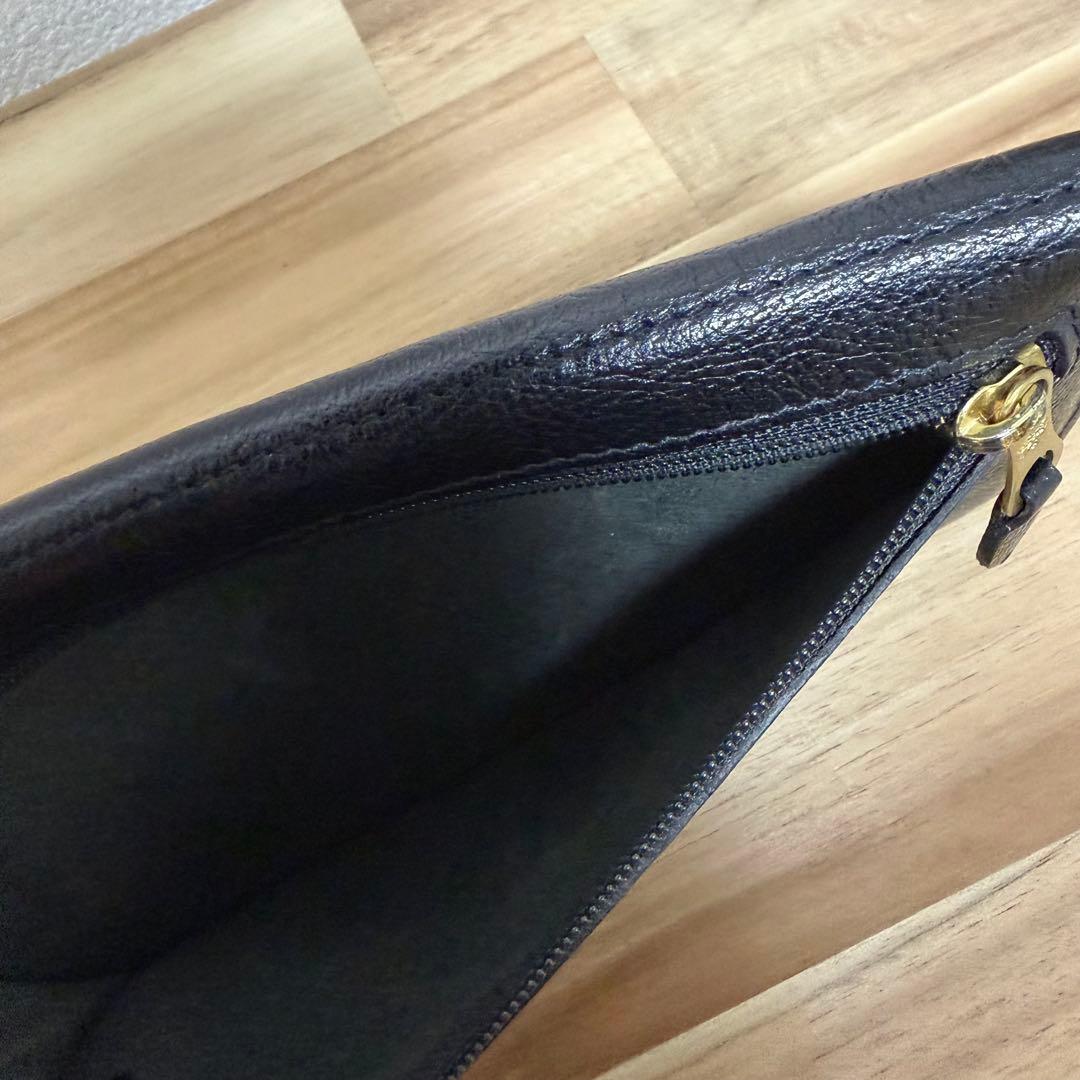 【ILBISONTE】イルビゾンテ　レザー　ロゴ刻印　長財布