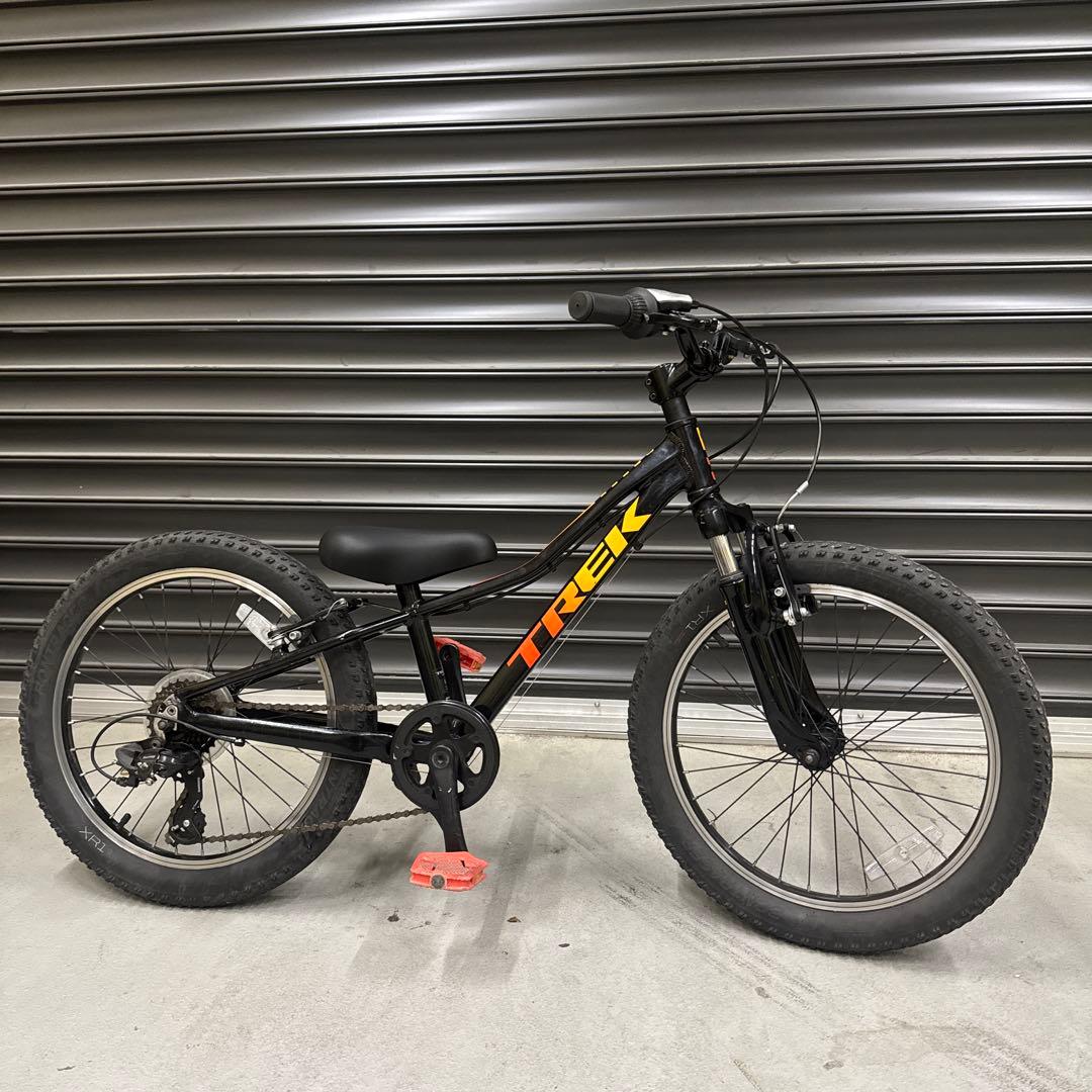 トレック　『PRECALIBER 20』　ブラック／オレンジ