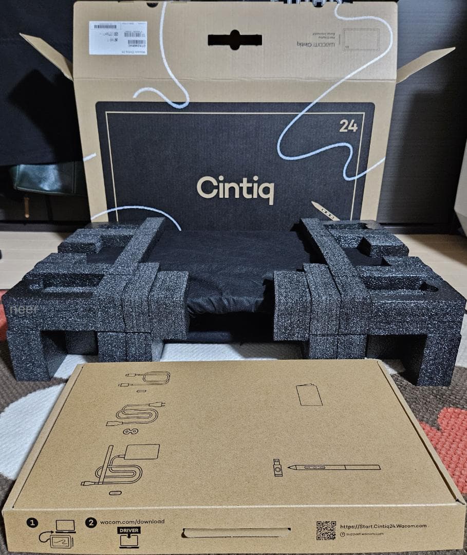 【2025年モデル・美品】Wacom Cintiq 24 (DTK246)