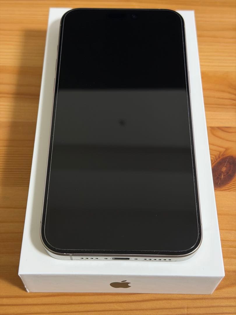 Apple iPhone 15 Pro Max 1TB ナチュラル 本体