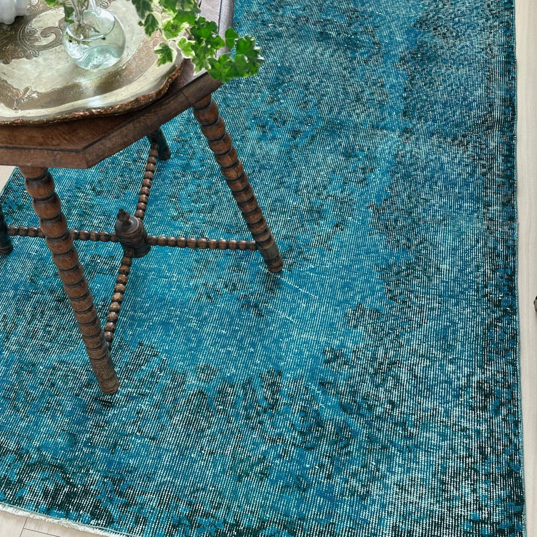 トルコ ヴィンテージラグ A56 ターコイズブルー コバルトブルー オーバーダイ