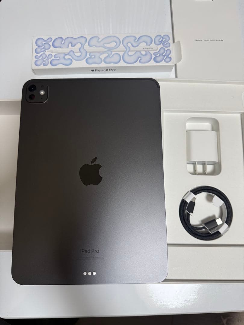 iPad Pro 11インチ M4 512GB + Pencil Pro