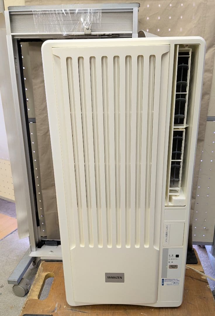 《リユース美品》YAMAZEN 窓用エアコン ホワイト