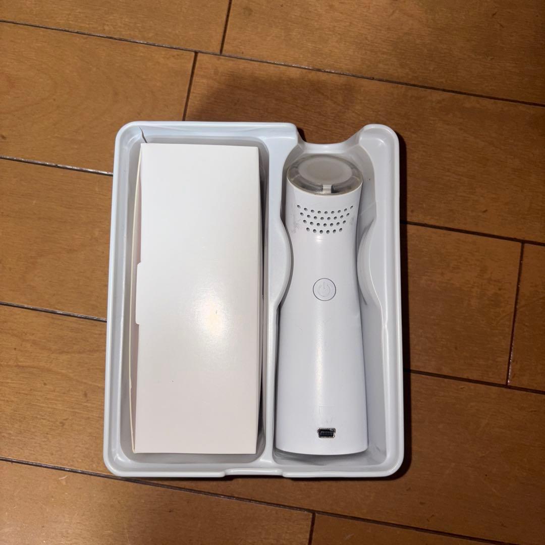 tria Acner Clear Blue Light 美顔器