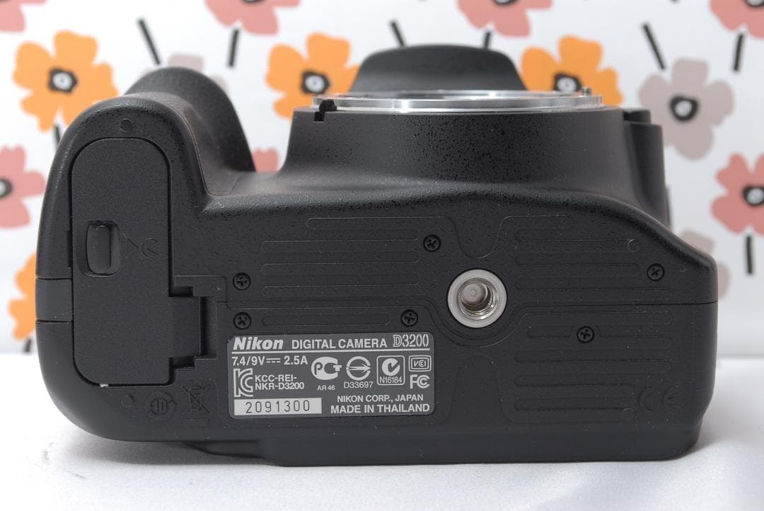 ❤Nikon D3200❤Wレンズセット❤付属品たくさん！❤スマホ転送OK❤