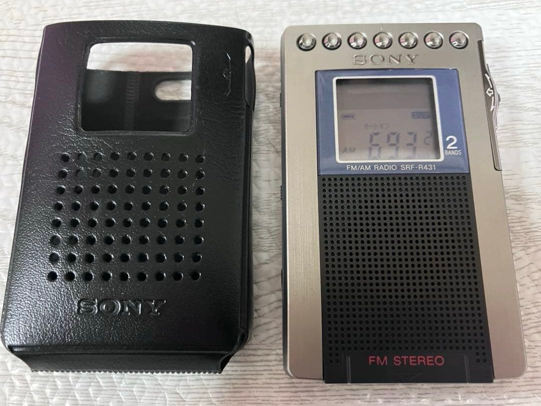 ✨極美品✨SONY のFMステレオ/AMポケッタブルラジオ SRF-R431。