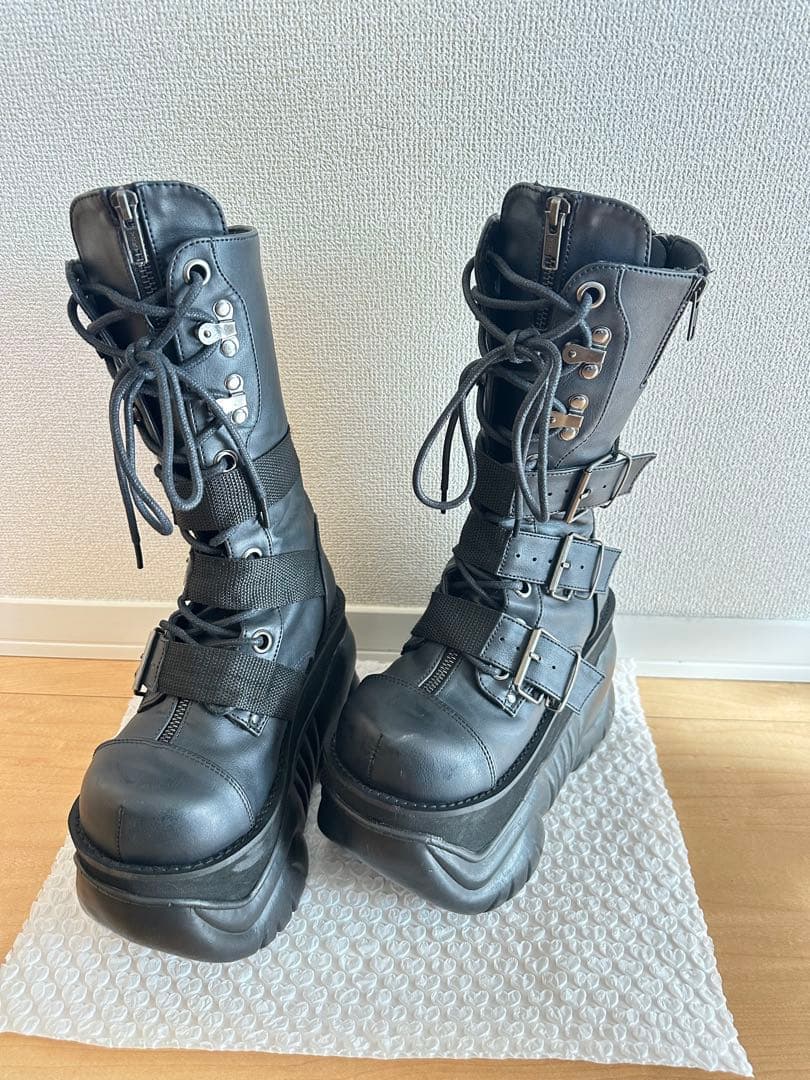 DEMONIA 厚底ブーツ ブラック　クーザ　QOOZA デモニア