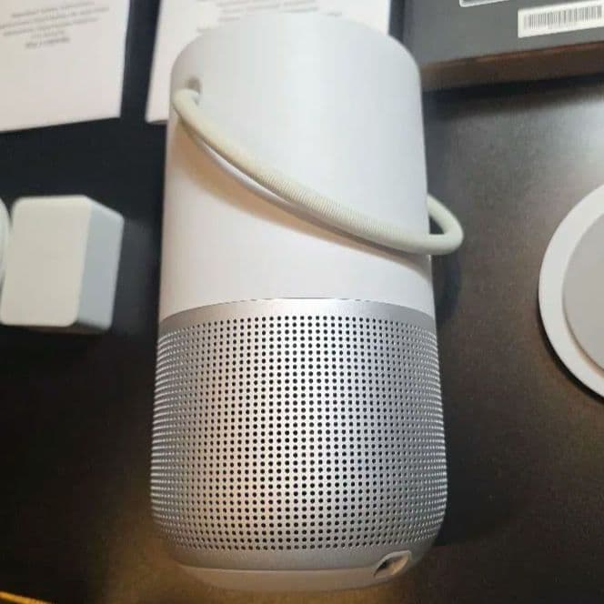 Bose Portable Smart Speaker ホワイト クレードル付き