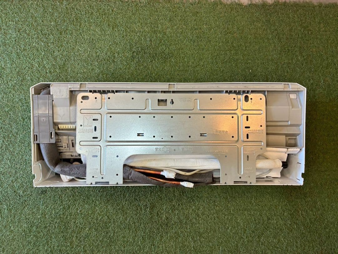 2109 アイリスオーヤマ【IHF-2208G】2024年 6畳 エアコン 中古