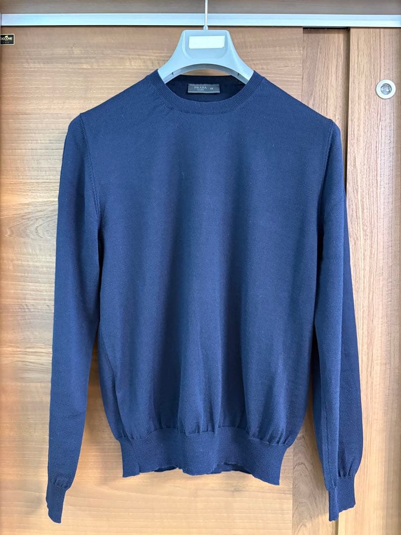 プラダ クルーネックニット　濃紺　サイズ46