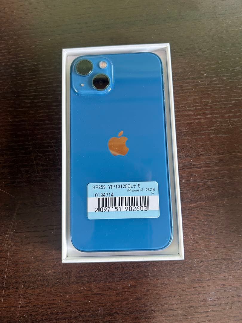 Apple iPhone 13 青 128GB バッテリー100%