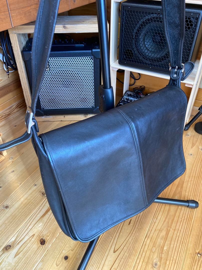 OLD COACHメッセンジャーバッグ