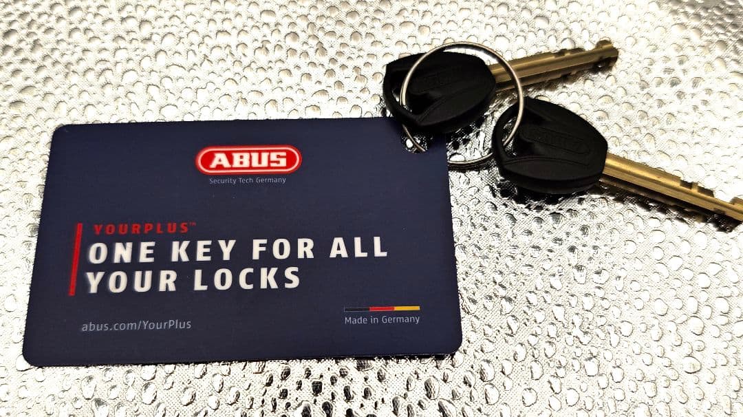 ABUS 折りたたみ最強ロック 希少シリコン巻きブラック　未使用