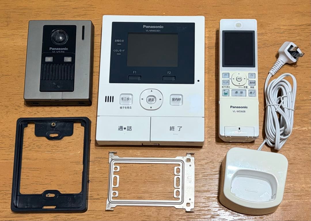 Panasonic VL-SWD301K／ワイヤレス子機付き(中古)