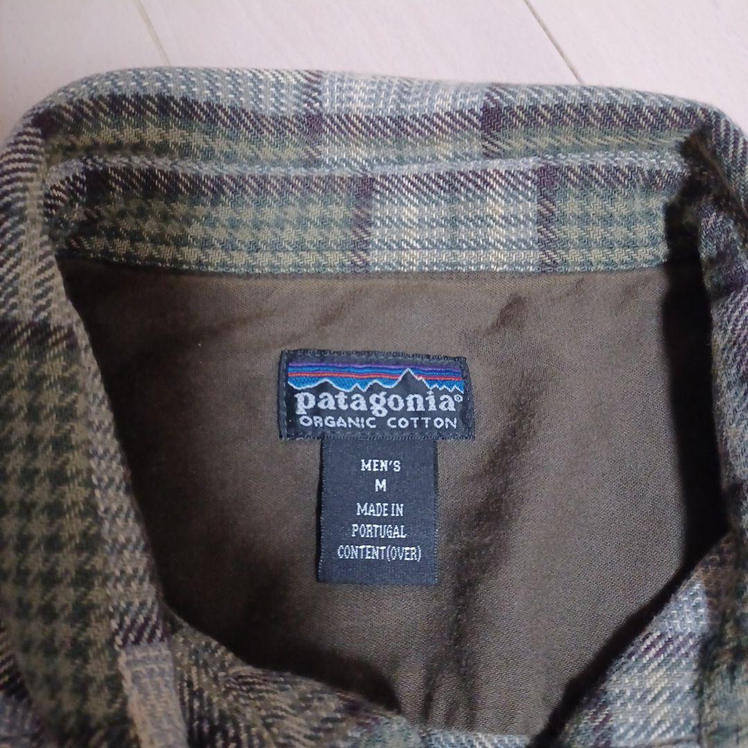 patagonia メンズ M グリーン系チェックネルシャツ