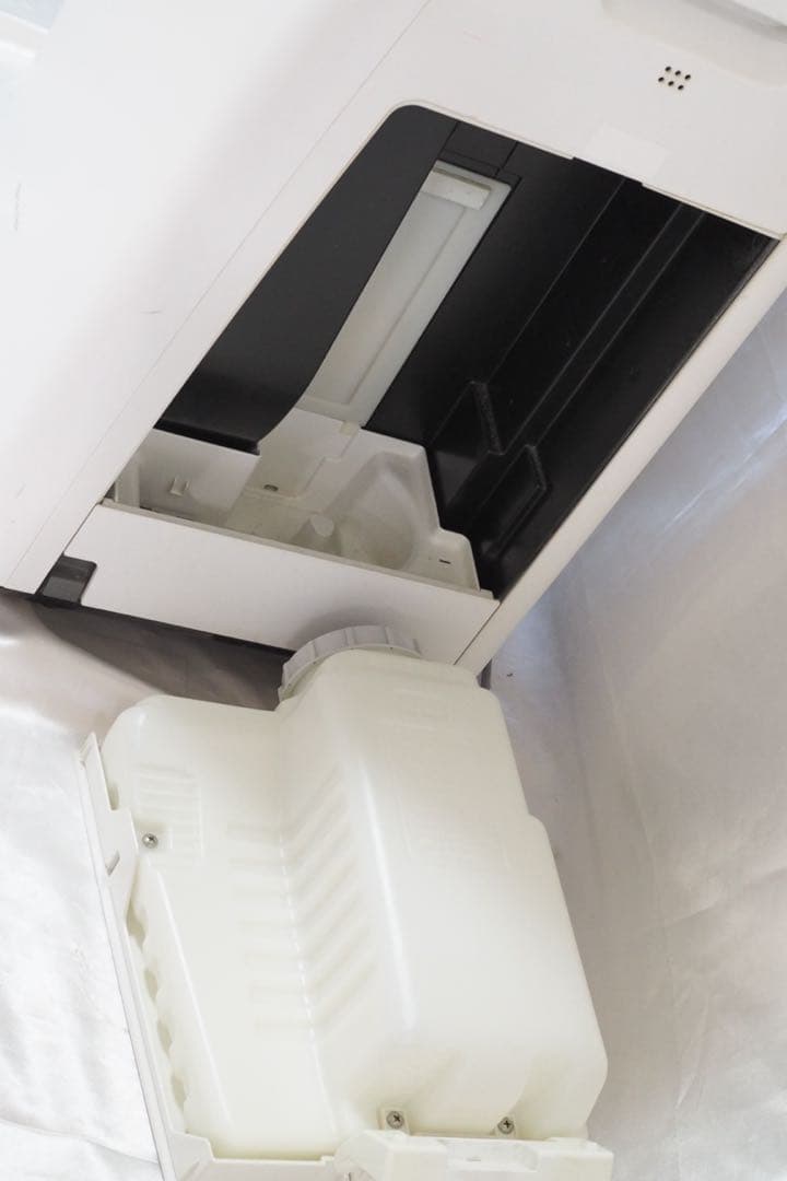 2020年製 SHARP 空気清浄機 プラズマクラスター　KI-JP100-W