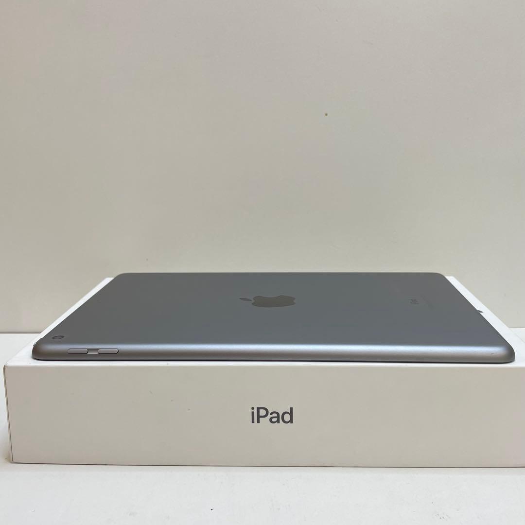 IPad 第6世代 32Gb Wi-Fi A1893