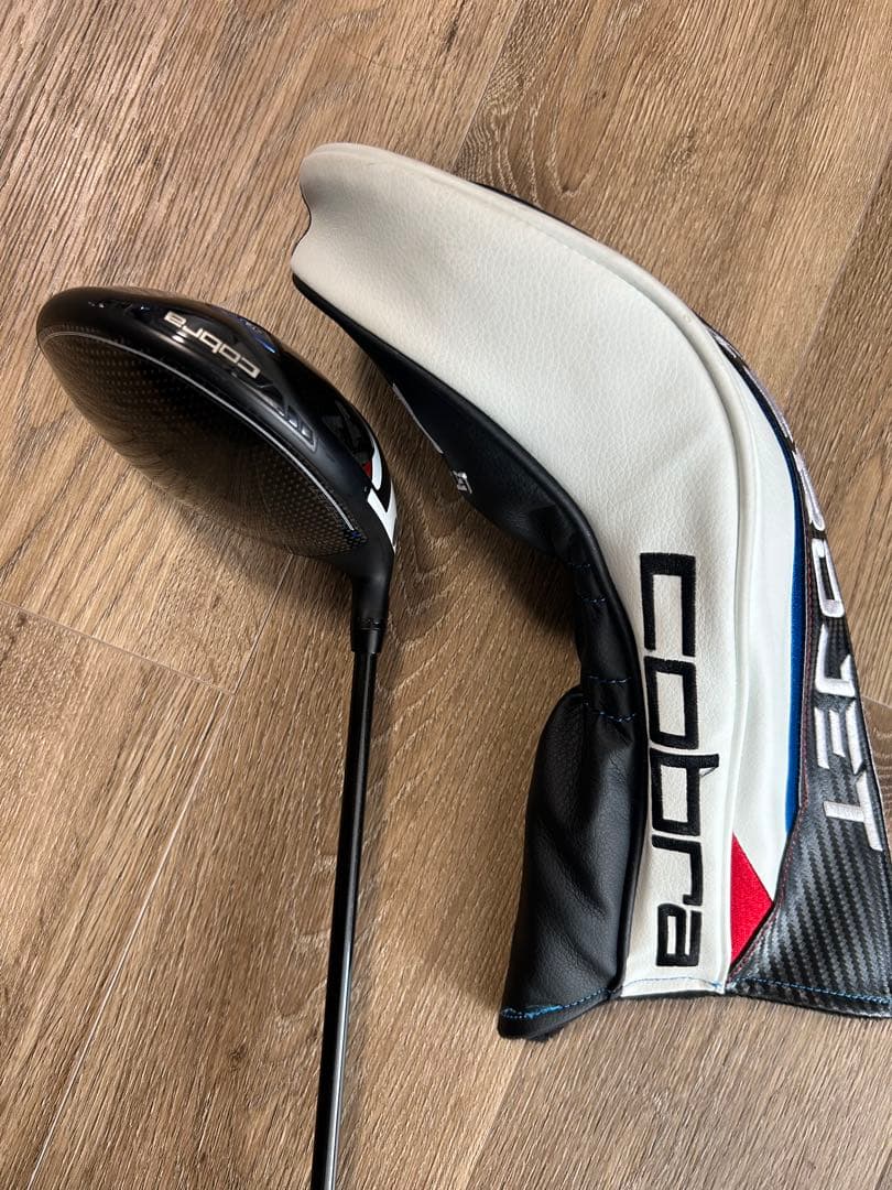 Cobra Speedzone ドライバー ヘッドカバー付き
