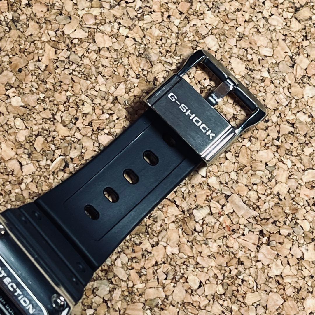 カシオGーSHOCK/GMWーB5000ー 1JF電波ソーラー／メタルカバード