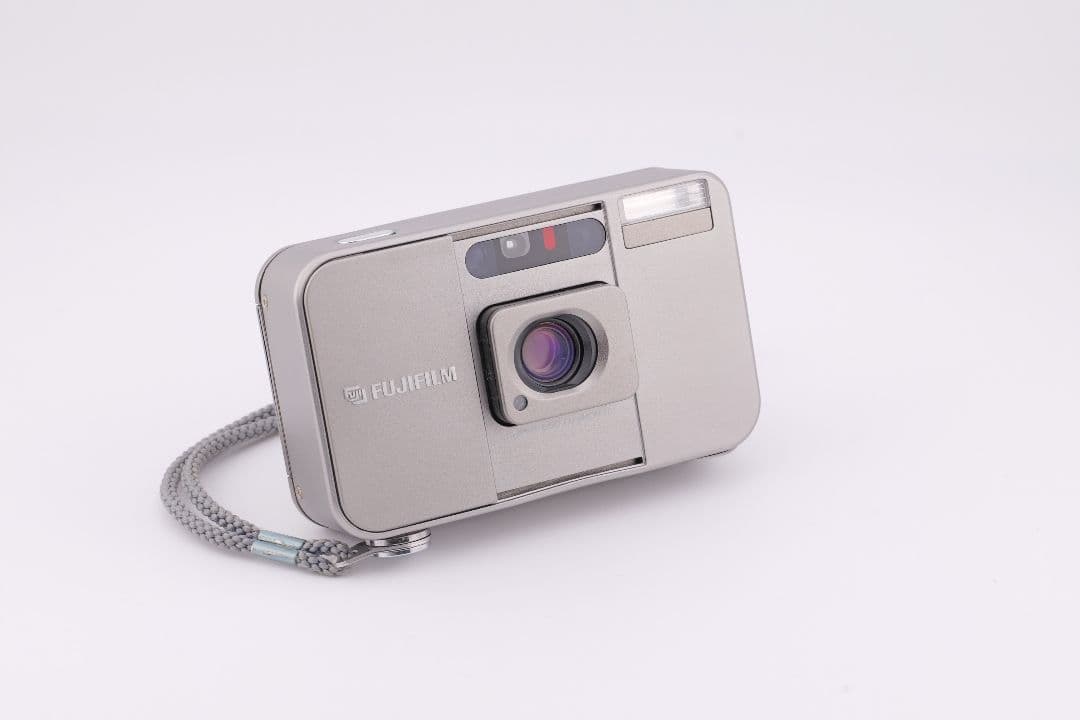 フィルムカメラ FUJIFILM TIARA