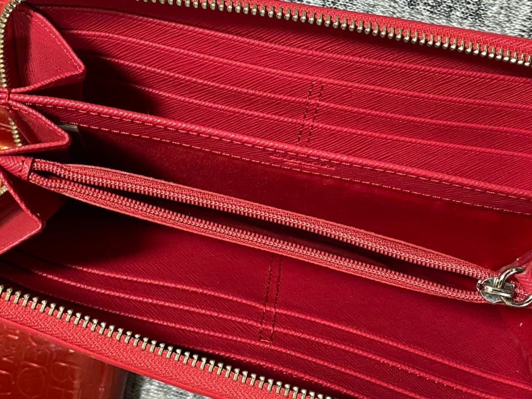 LOUIS VUITTON セリーヌ coach 長財布 二つ折り財布