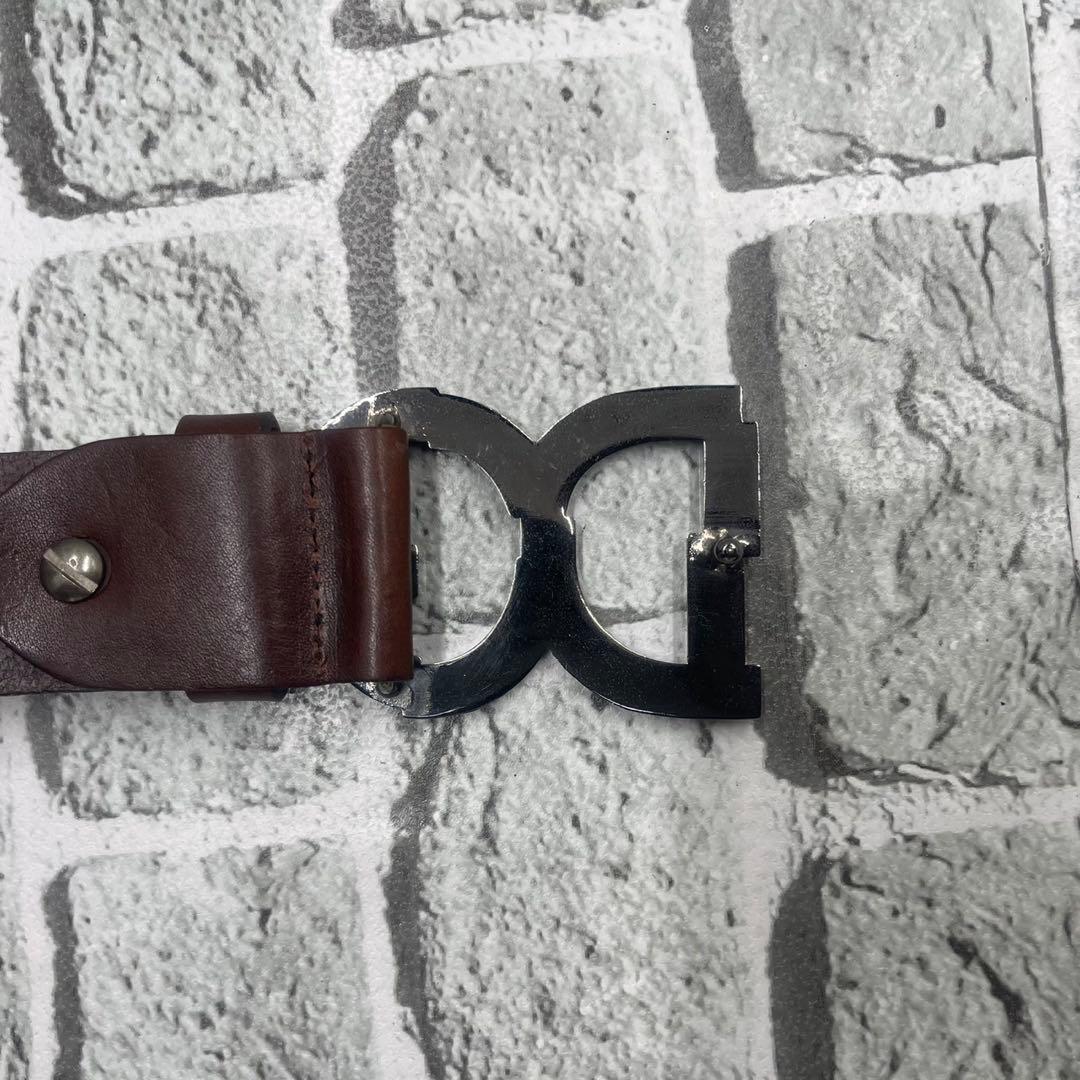 ドルチェ&ガッバーナ メタルバックル DG ロゴ 型押し ブラウン