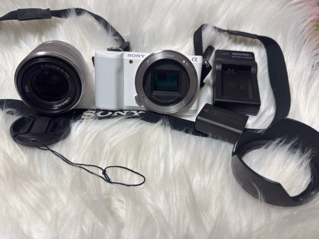SONY a5000 パワーズームレンズキット ホワイト　本体