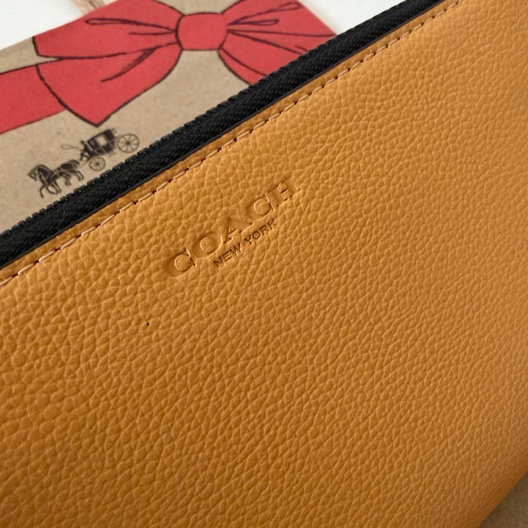 コーチ☆新品☆レザー アコーディオン 長財布/ハニカム イエロー黄色系
