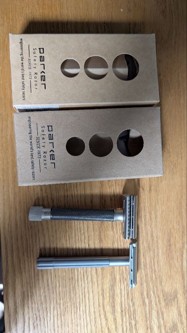 Parker SoloEdge と VAR　両刃カミソリ