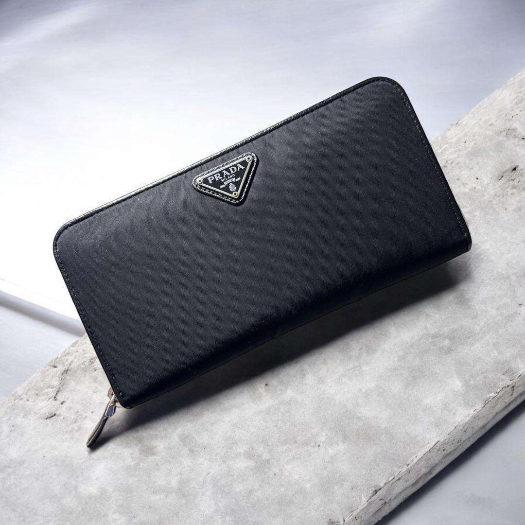 【美品】男女兼用 PRADA ナイロン長財布 ブラック