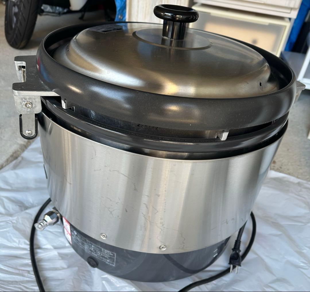 【暑い厨房対策に】半額以下★涼厨リンナイ都市ガス炊飯器 RR-S300G2-HB