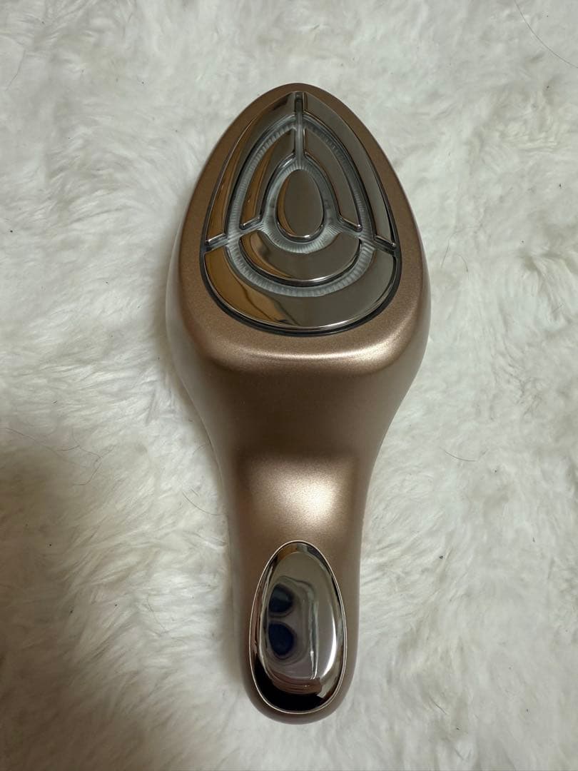 【美品】MEラボン・エクラ 美顔器 ECL-02 IKKO