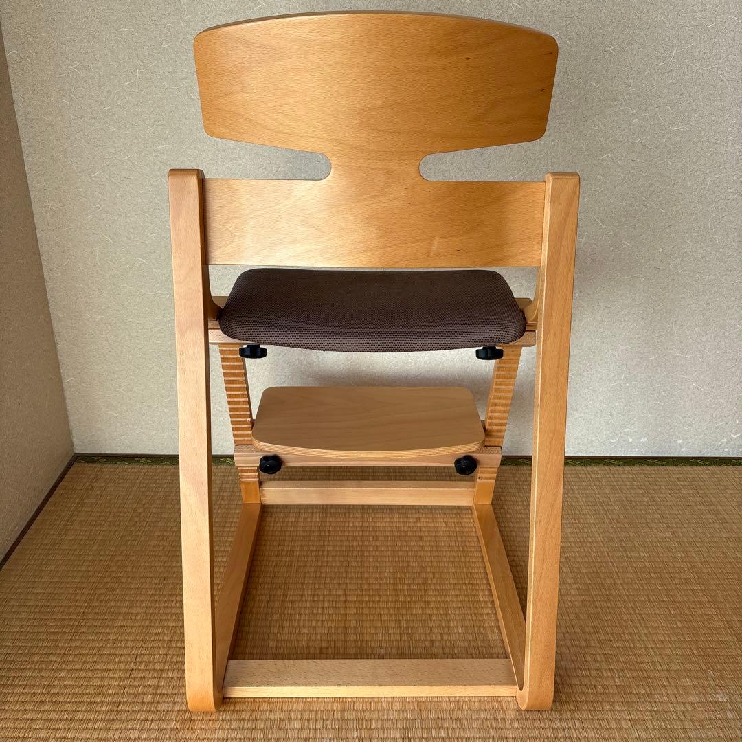 豊橋木工　アップライトチェア