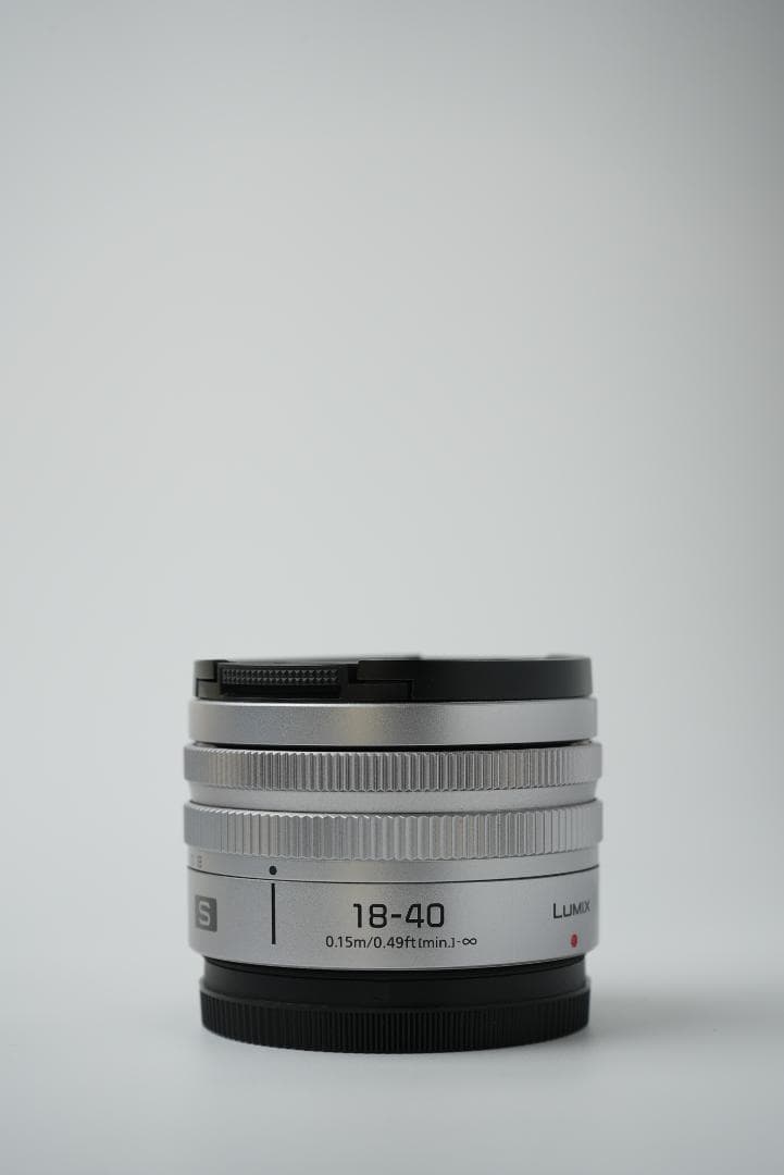 【ほぼ新品】パナソニック LUMIX S 18-40mm F4.5-6.3