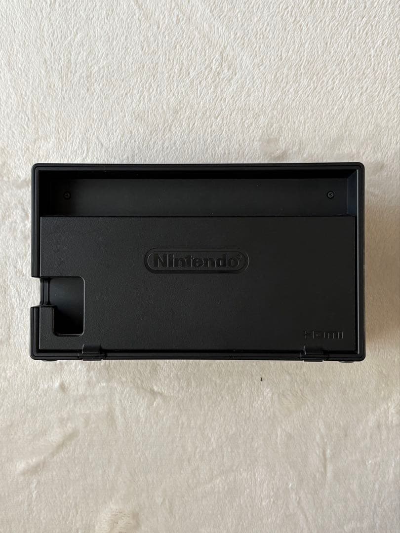 Nintendo Switchグレー　プロコントローラー　収納ケース