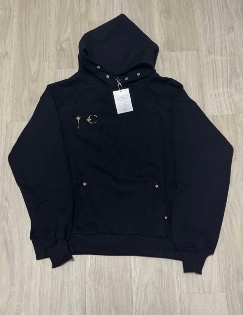 ブラックパーカー thug Club