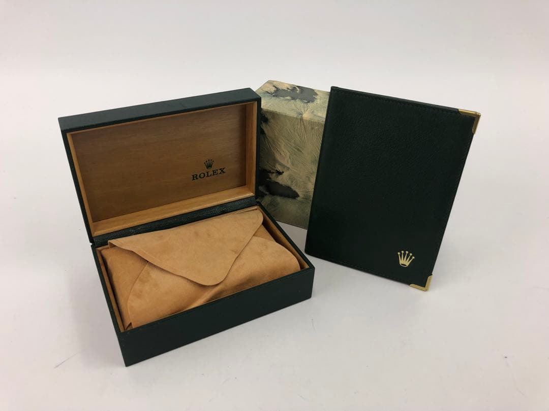 C*須様 ロレックス　空き箱　外箱　内箱　手帳カバー　グリーン