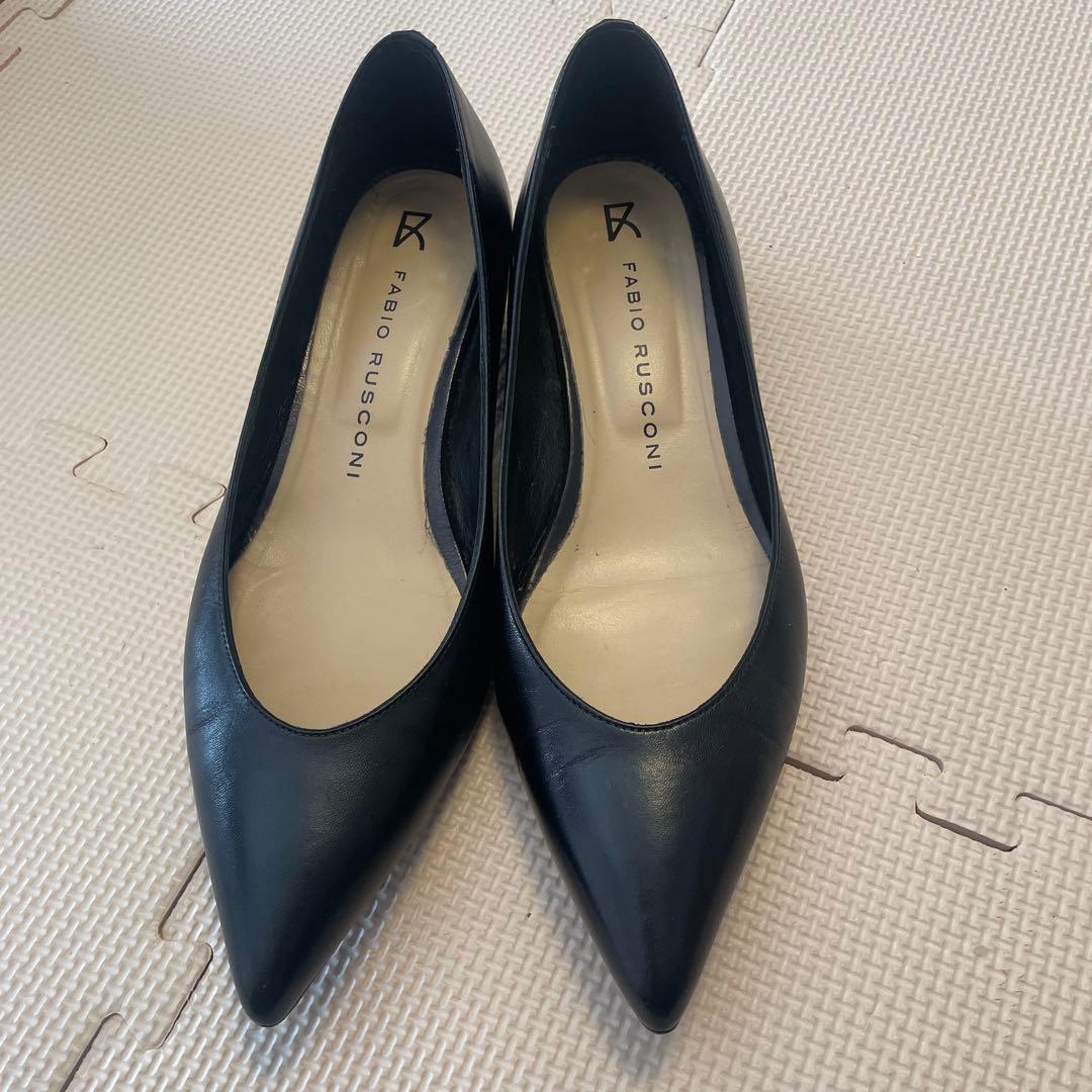FABIO RUSCONI ブラック レザーポインテッドトゥパンプス