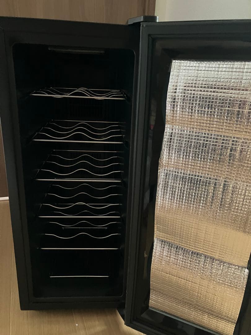 ワインセラー 6棚 黒