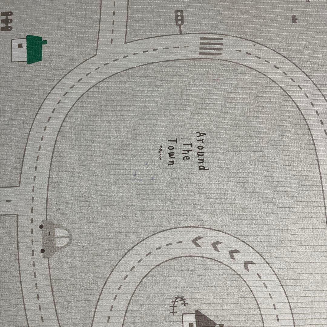 Parklon やわらかクッションマット　ラグ 赤ちゃん　ケガ防止