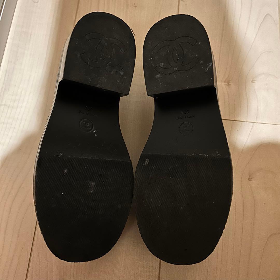 CHANEL 黒 レザー ローファー 保存袋付き