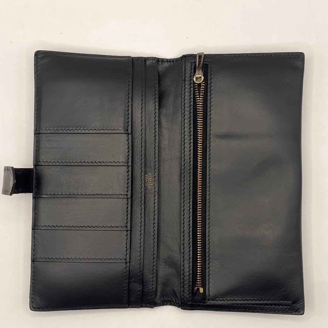 HERMESエルメスベアンクラシックボックスカーフ2つ折り長財布E刻印ブラック系