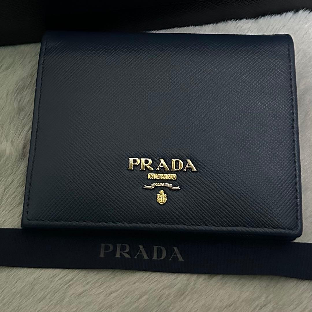 PRADA プラダ　折り財布　ゴールドロゴ　ブルー　サフィアーノレザー