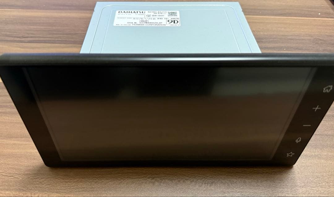 ダイハツ 9インチ ディスプレイオーディオ ロッキー タント ムーヴ キャンバス