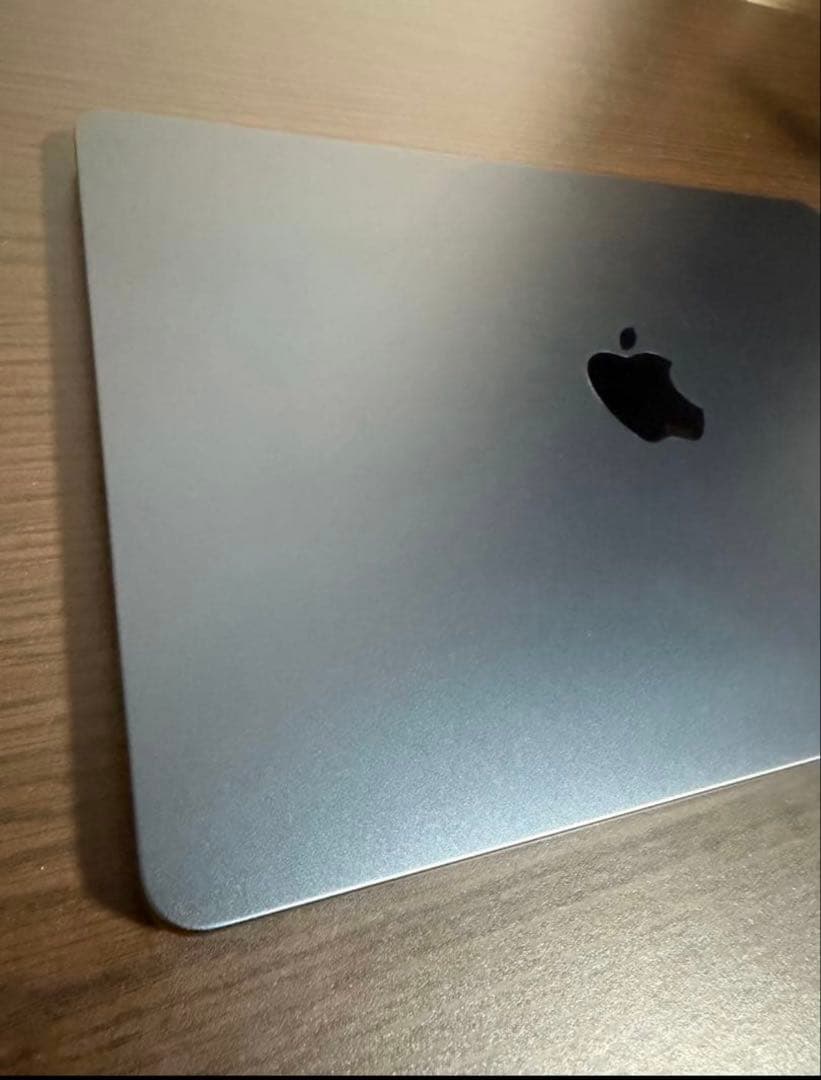 Apple MacBook Air M2 256Gミッドナイト 本体