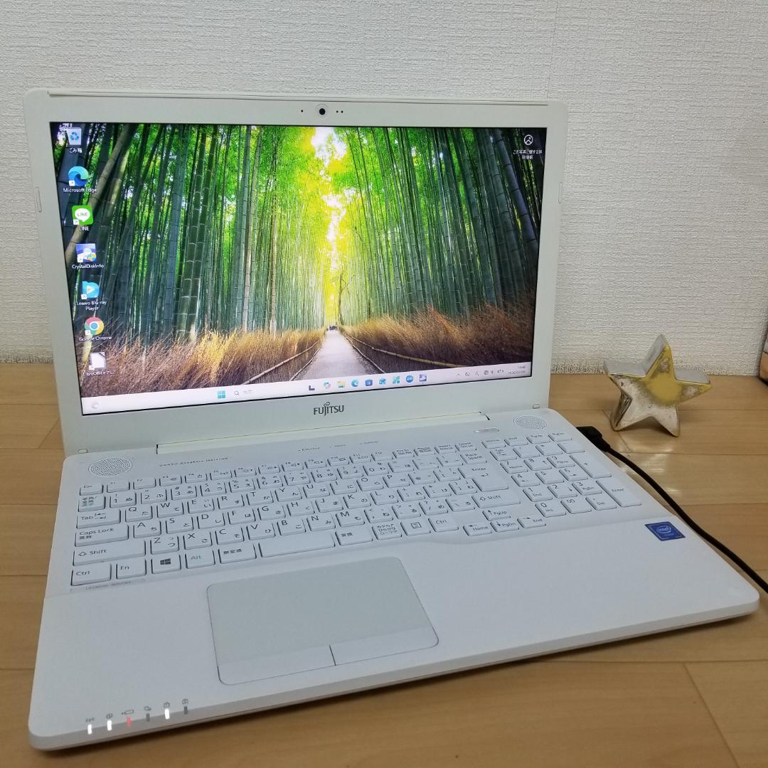 新品SSD Win11 DVD再生可 即使用可ノートPC 富士通 (E3323)