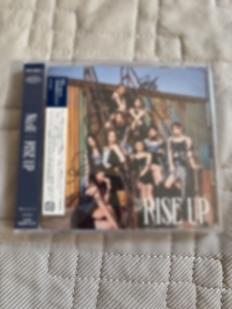 d*7様 NiziU 全員サイン CD RISE UP