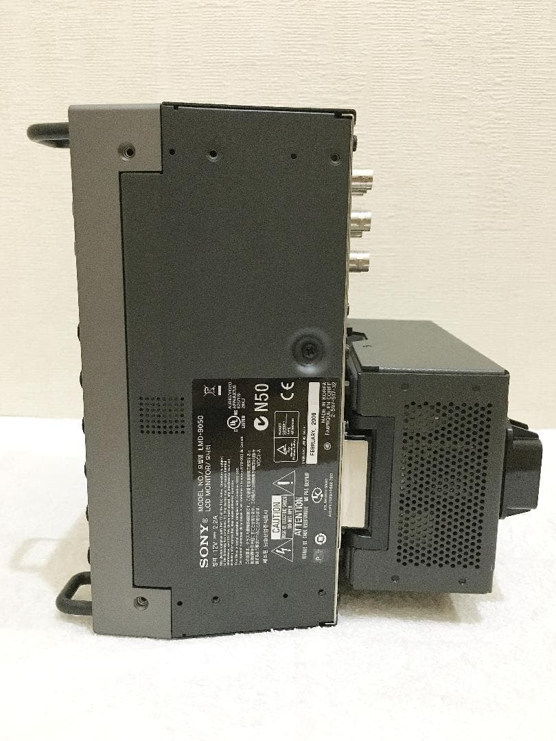SONY LMD-9050 8.4型マルチフォーマット液晶モニター