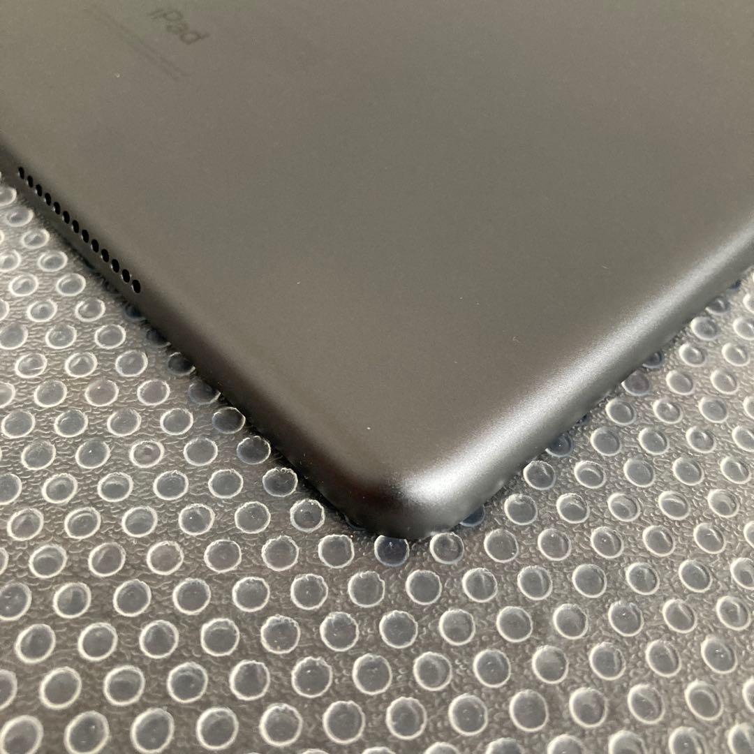 3288【早い者勝ち】iPad7 第7世代 32GB WIFIモデル☆